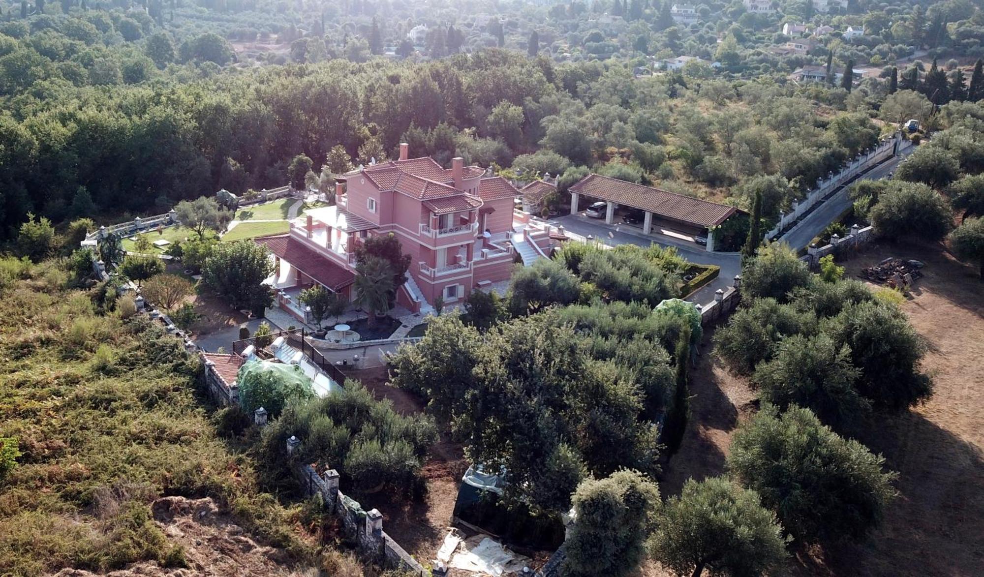 Epavlis Nadine Corfu Villa Gouvia Exteriör bild