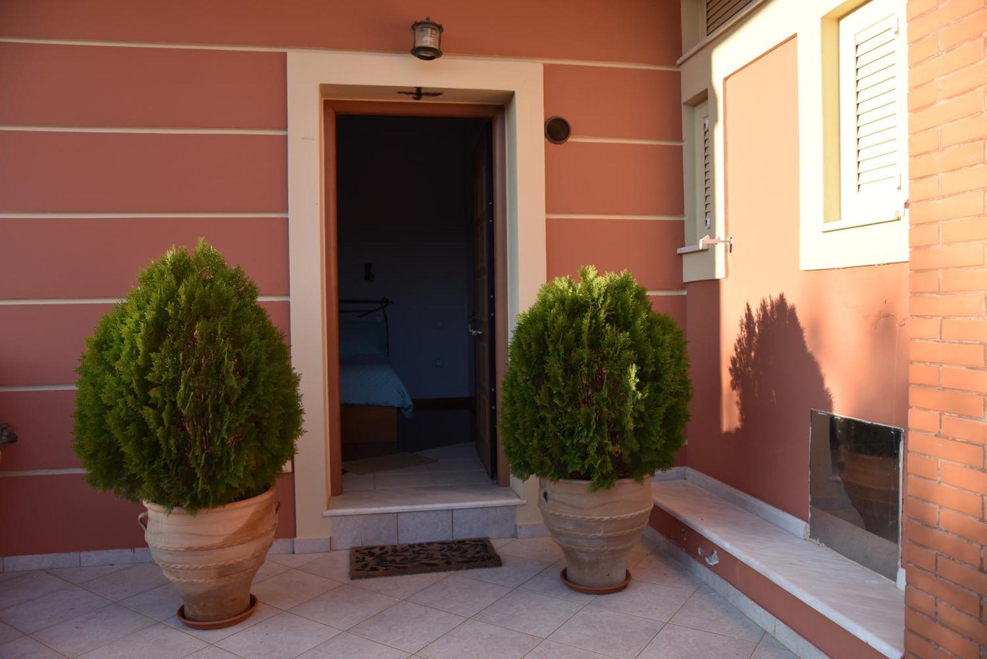 Epavlis Nadine Corfu Villa Gouvia Exteriör bild