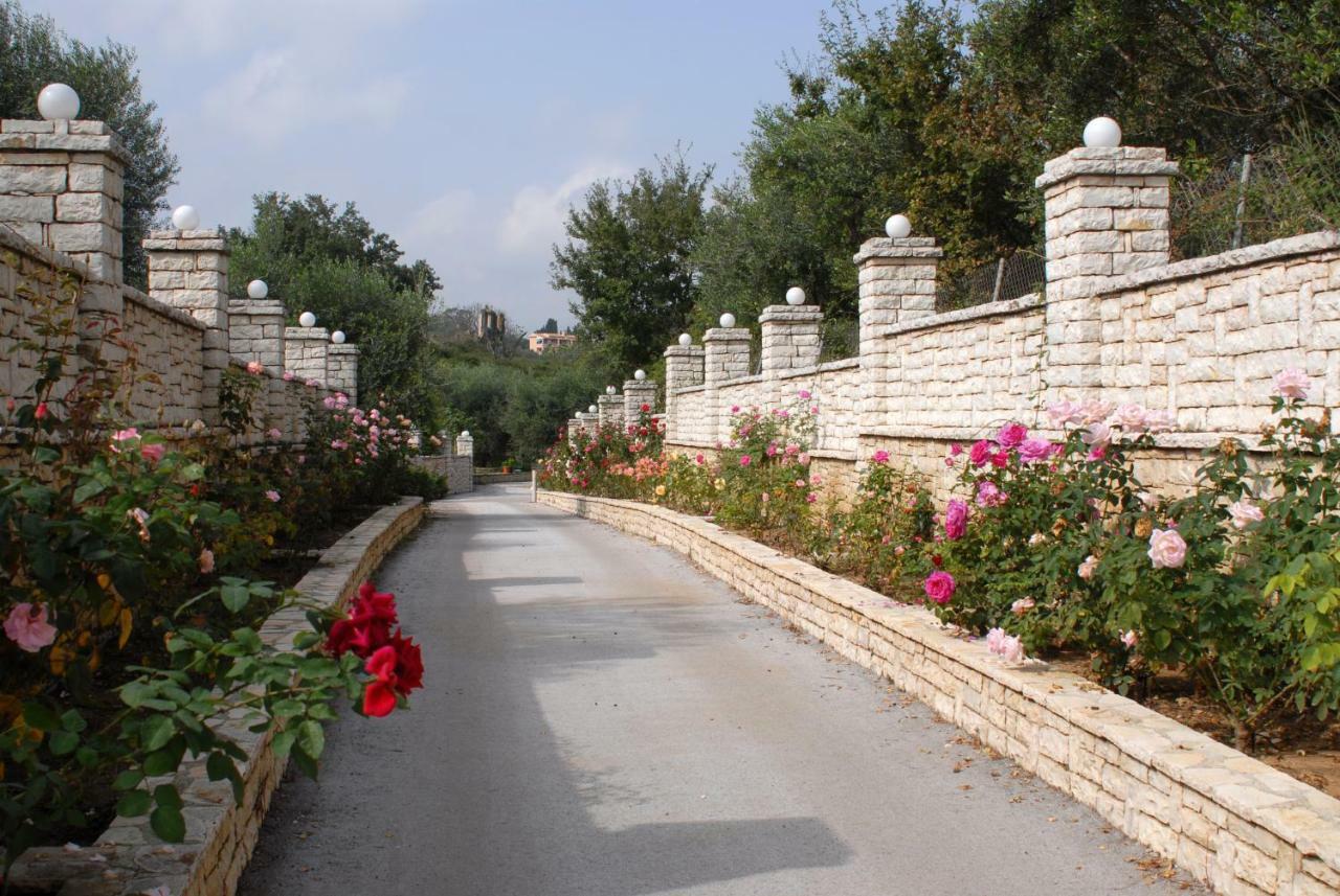 Epavlis Nadine Corfu Villa Gouvia Exteriör bild